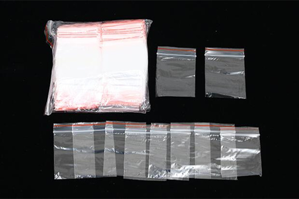 透明自封袋的使用領域和優(yōu)點